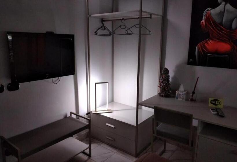 פנסיון Rainbow Sweet Rooms