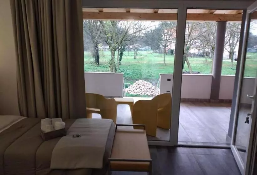 Majatalo Rainbow Sweet Rooms