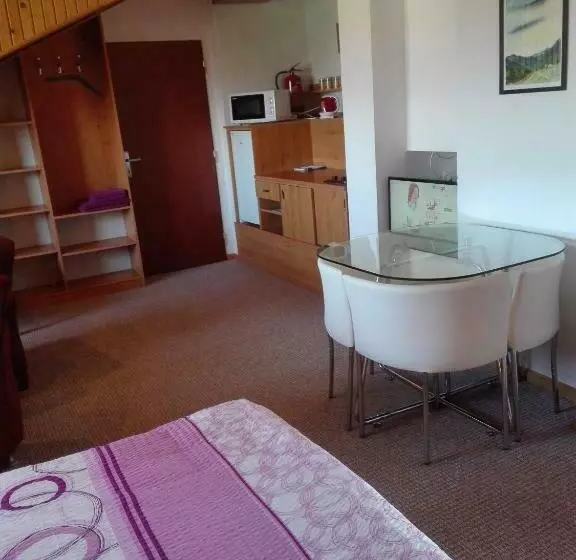 پانسیون Vila Mirka