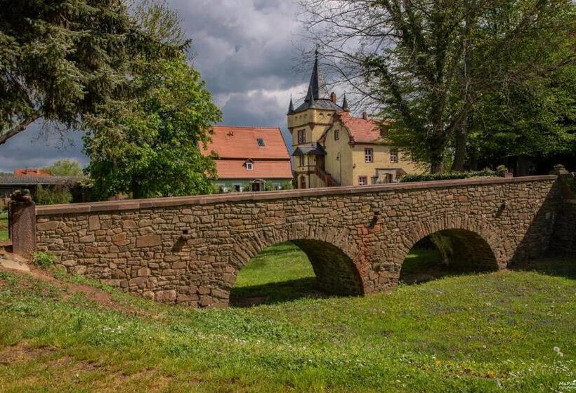 بنسيون Wasserschloss Podelwitz