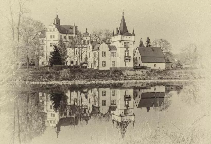 Majatalo Wasserschloss Podelwitz