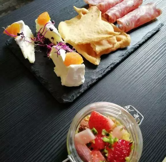 Zucchero Sui Baffi  Food Lovers B&b