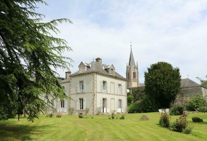 ベッドアンドブレックファースト Les Hôtes Du Prieuré