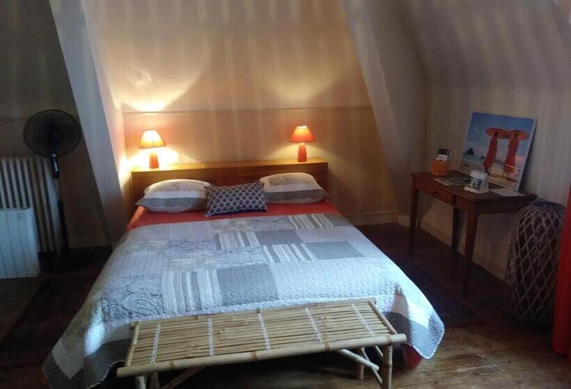 ベッドアンドブレックファースト Les Hôtes Du Prieuré