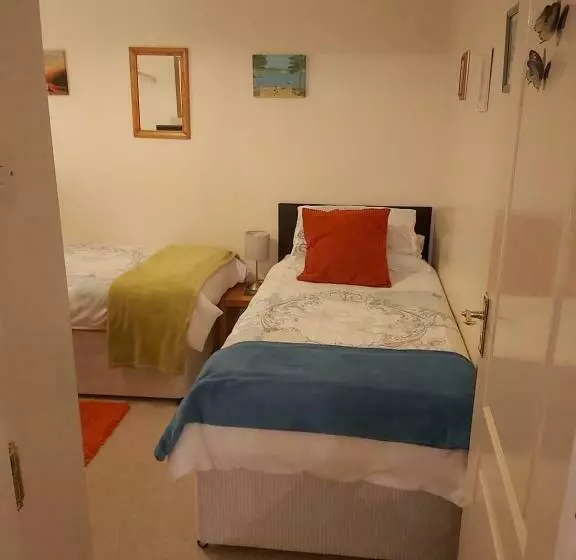 ベッドアンドブレックファースト Homely Haven, Dunfermline