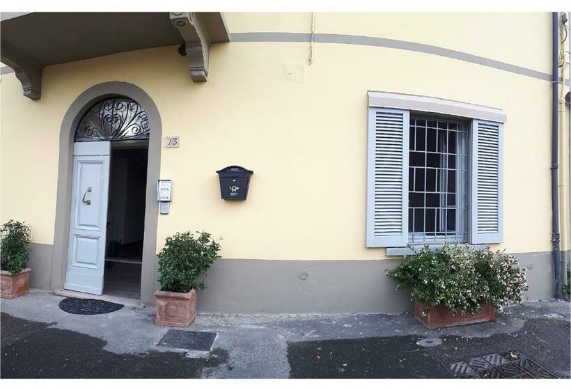 پانسیون Oro Rosso Rooms Locazione Turistica