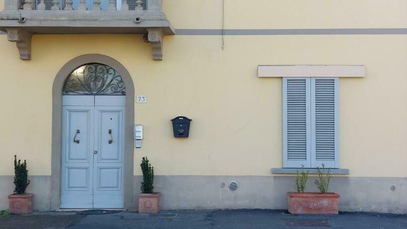 پانسیون Oro Rosso Rooms Locazione Turistica