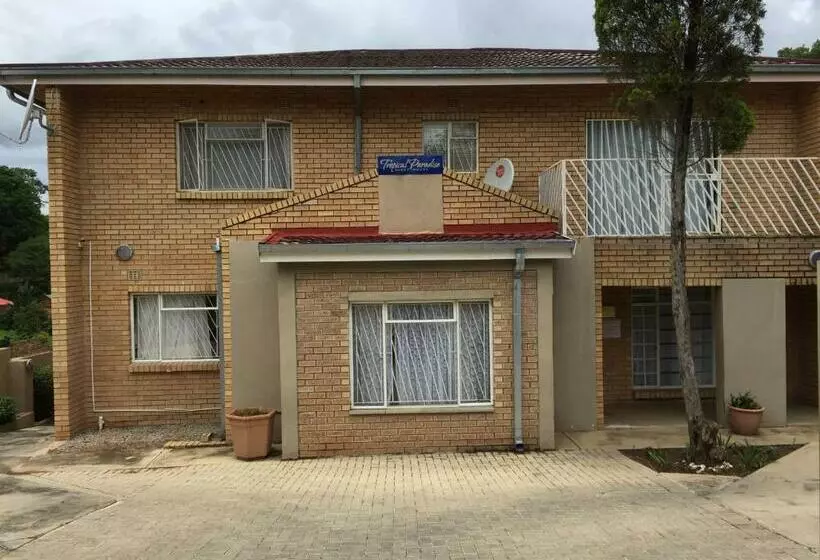 Majatalo Tropical Paradise Guest House