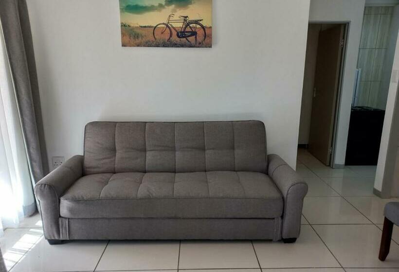 פנסיון Tropical Paradise Guest House