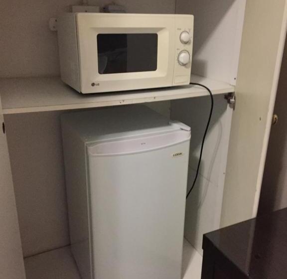 פנסיון Tropical Paradise Guest House