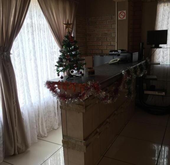 פנסיון Tropical Paradise Guest House