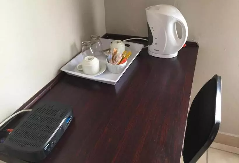 Majatalo Tropical Paradise Guest House