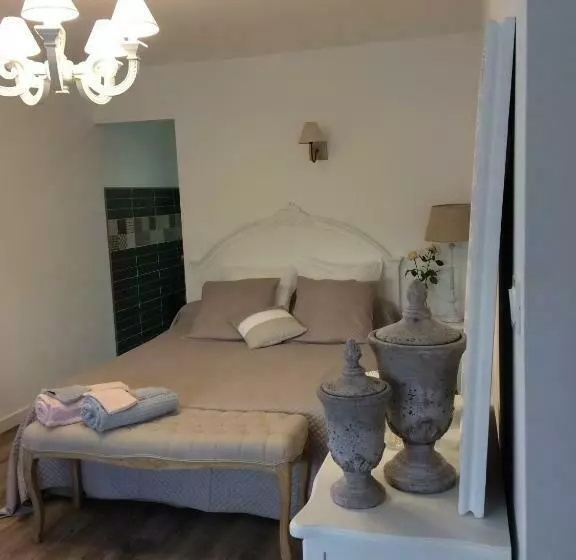 Aamiaismajoitus (B&B) Au Charmant Des Vignes