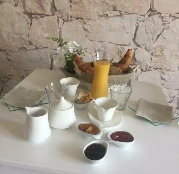 Aamiaismajoitus (B&B) Au Charmant Des Vignes