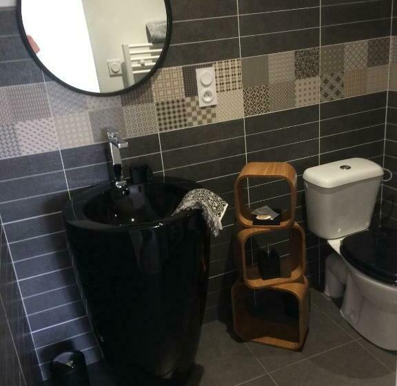 مبيت وإفطار Au Charmant Des Vignes