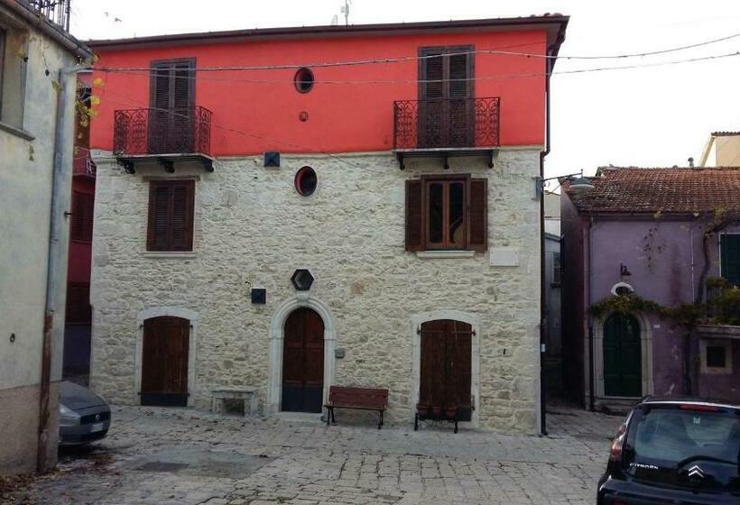 ベッドアンドブレックファースト Borgo La Forgia