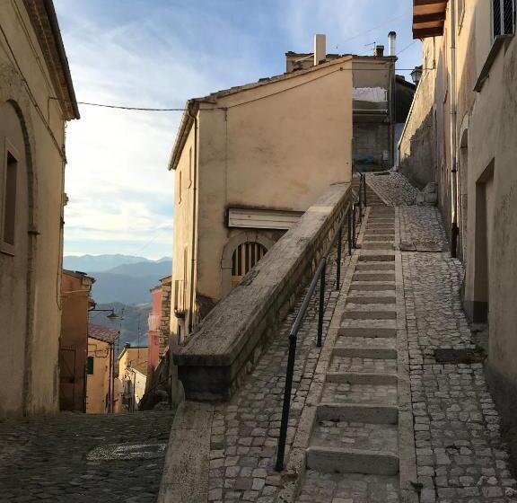 ベッドアンドブレックファースト Borgo La Forgia