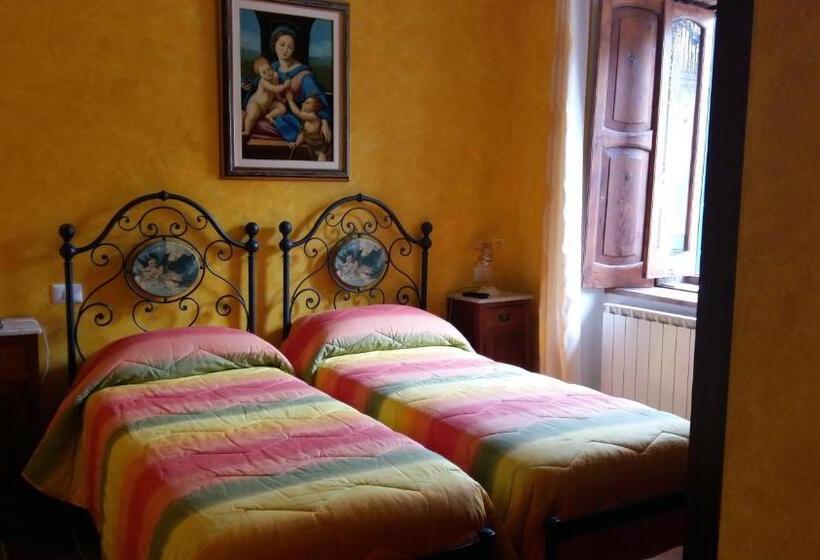 ベッドアンドブレックファースト Borgo La Forgia