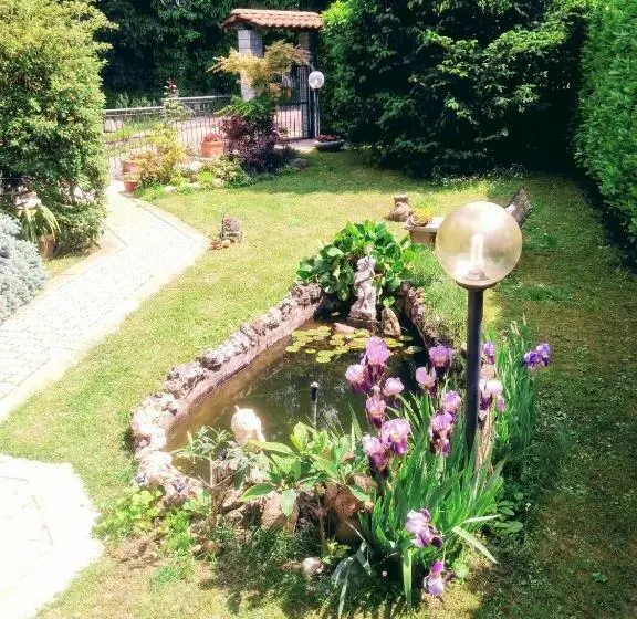 ベッドアンドブレックファースト Il Laghetto