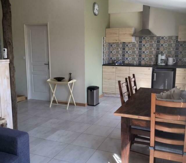 مبيت وإفطار Mas De Costebelle