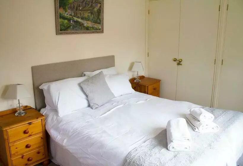 Aamiaismajoitus (B&B) Webbys Windrush Walk