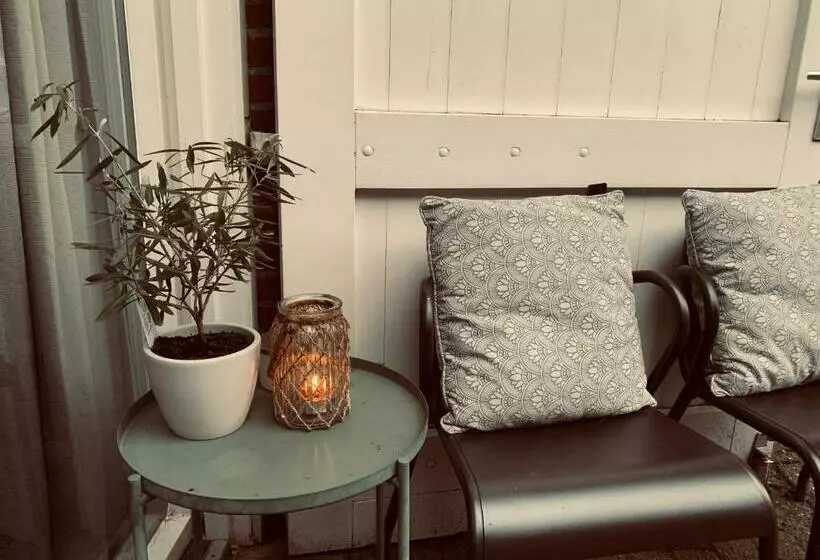 Bed & Breakfast Aan De Banis