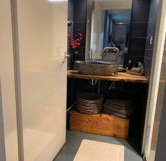 Bed & Breakfast Aan De Banis