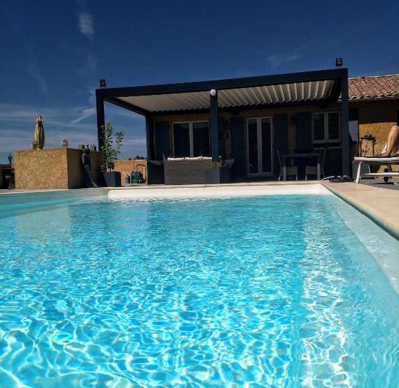 بنسيون A L Ombre Du Ventoux