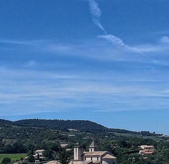 بنسيون A L Ombre Du Ventoux