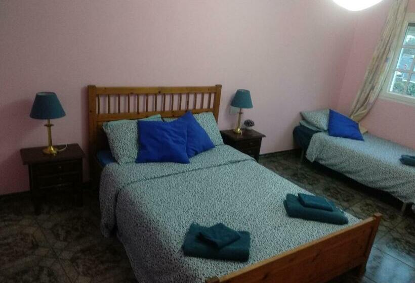 פנסיון Casa Helena