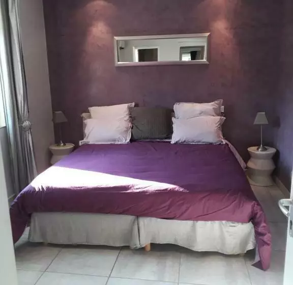 Majatalo Guest House Domaine Des Grouilleres