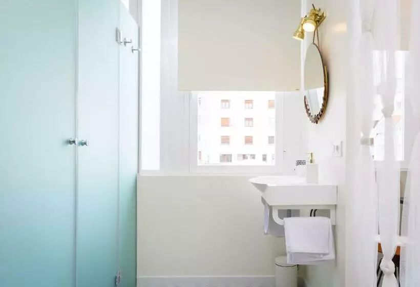 Majatalo Habitaka, Hogares De Paso