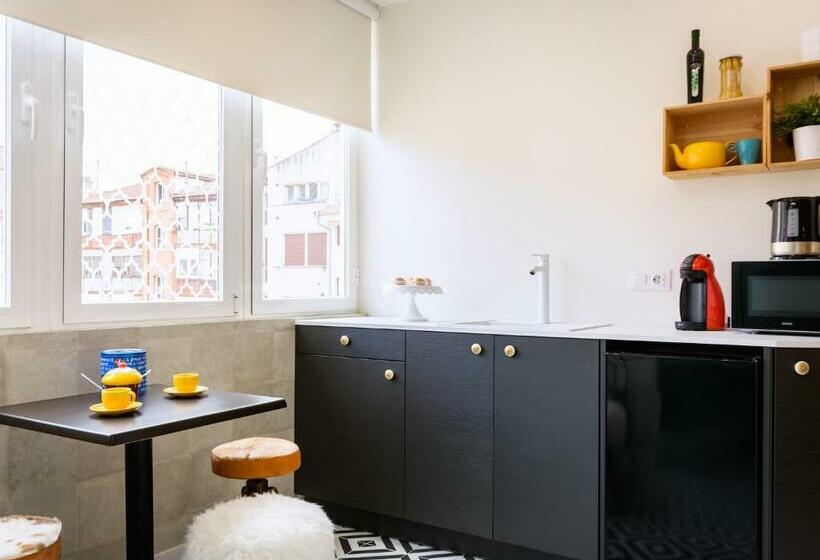 پانسیون Habitaka, Hogares De Paso