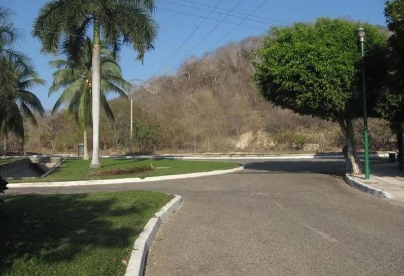 بنسيون La Vivienda Villa