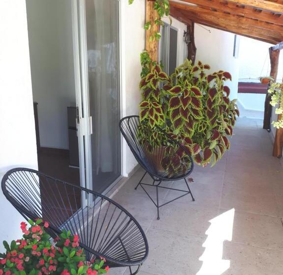 بنسيون La Vivienda Villa