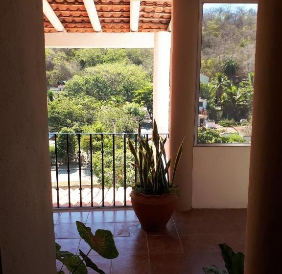 بنسيون La Vivienda Villa