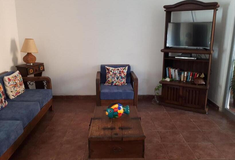 بنسيون La Vivienda Villa