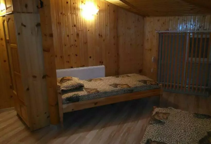 ペンション Nochevi Guesthouse