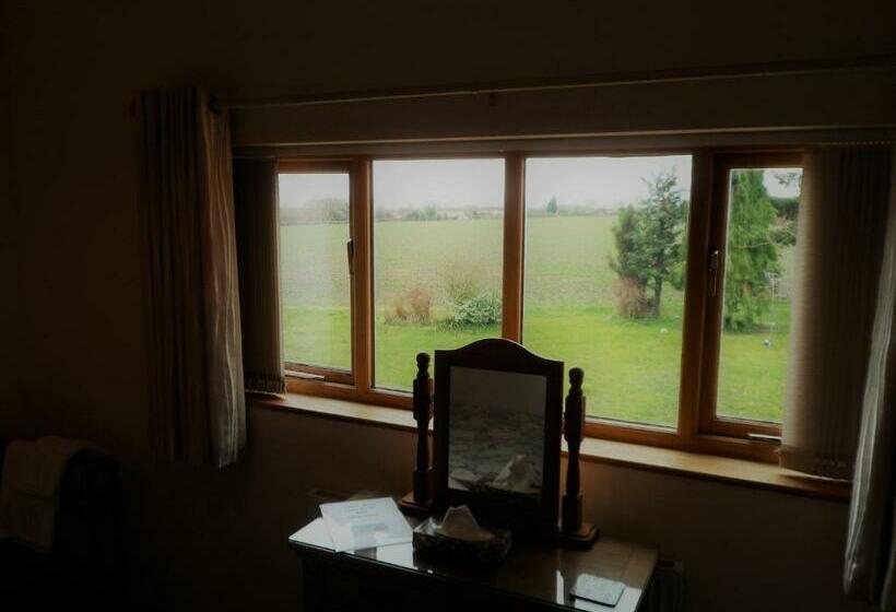 Three Ways Farmhouse B&b