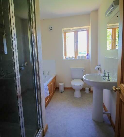 Three Ways Farmhouse B&b