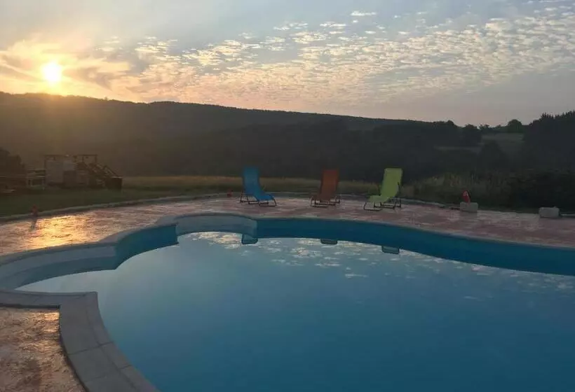Aamiaismajoitus (B&B) Domaine Du Colombier, Chambres D Hotes