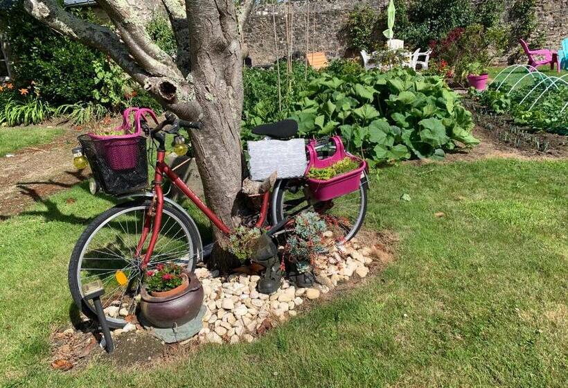 Bed and Breakfast La Tourelle En Normandie