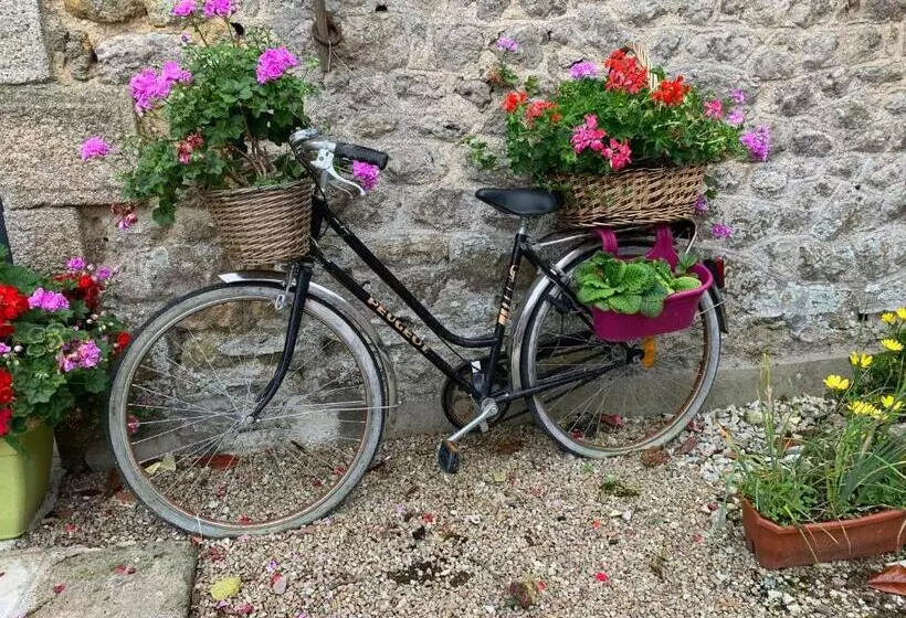 ベッドアンドブレックファースト La Tourelle En Normandie