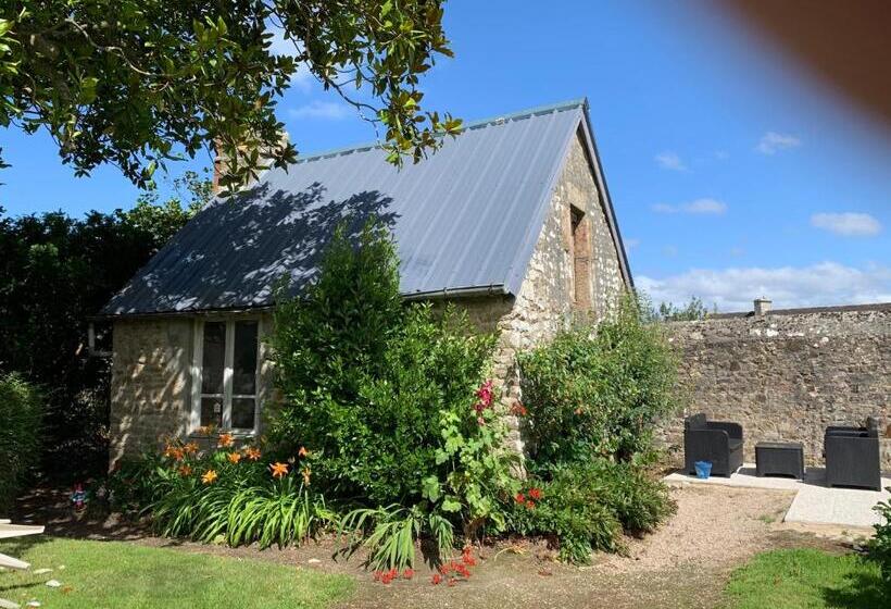 Bed and Breakfast La Tourelle En Normandie