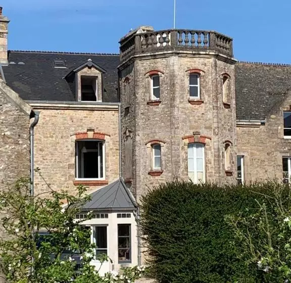 ベッドアンドブレックファースト La Tourelle En Normandie