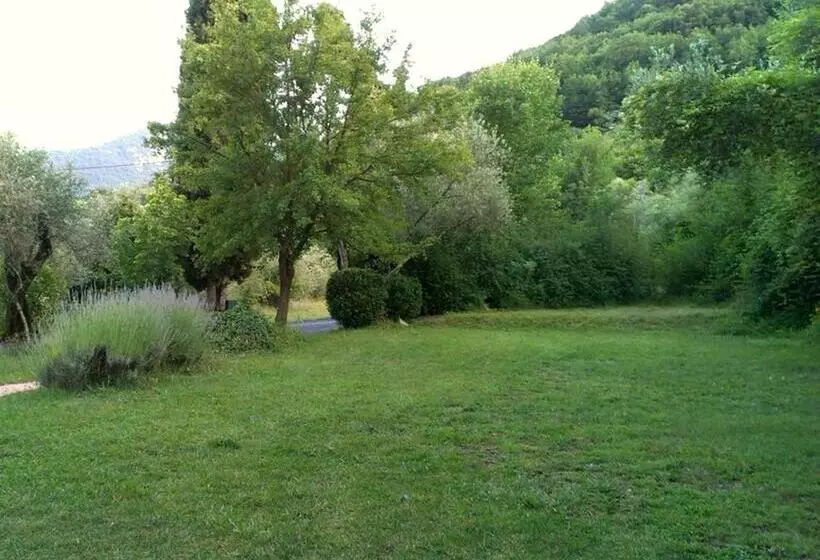 Domaine Du Paraïs B&b