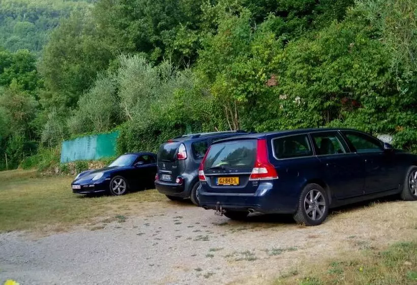 Domaine Du Paraïs B&b