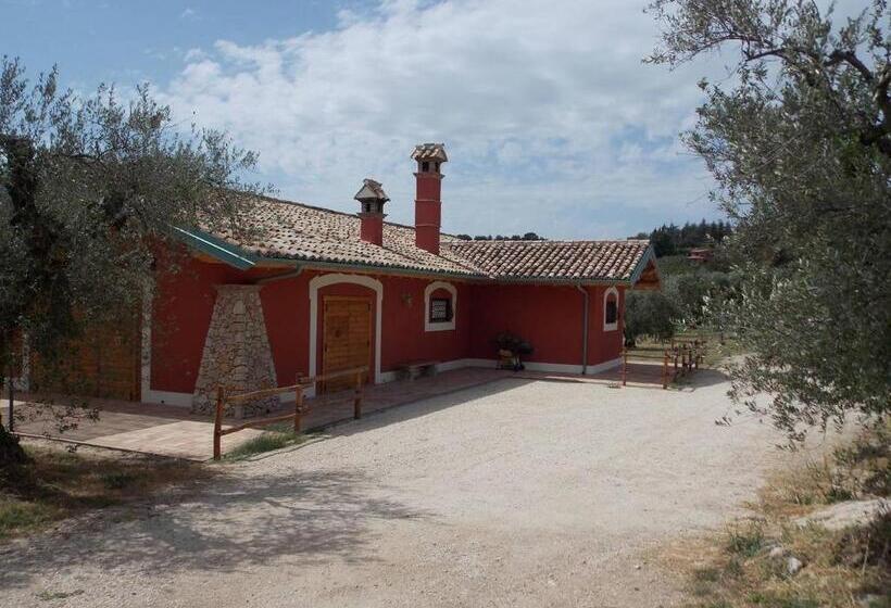 בית מלון כפרי Agriturismo Cento Ducati