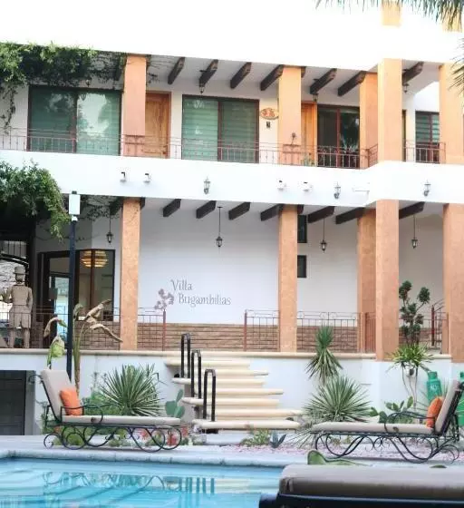 Hotelli Casa Bugambilias