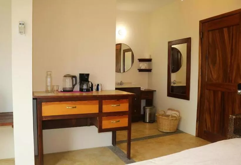 Hotelli Casa Bugambilias